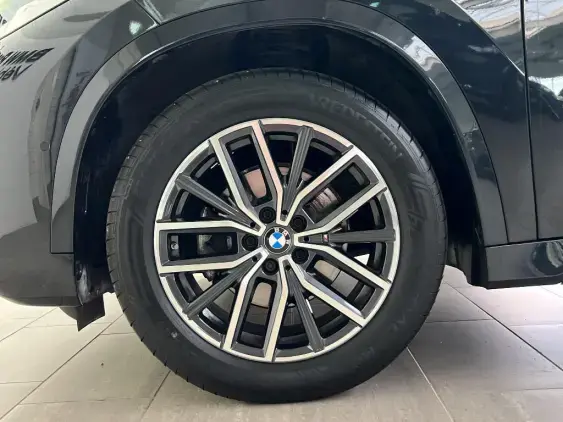 BMW X1 U11 - voiture d'occasion - Photo 23