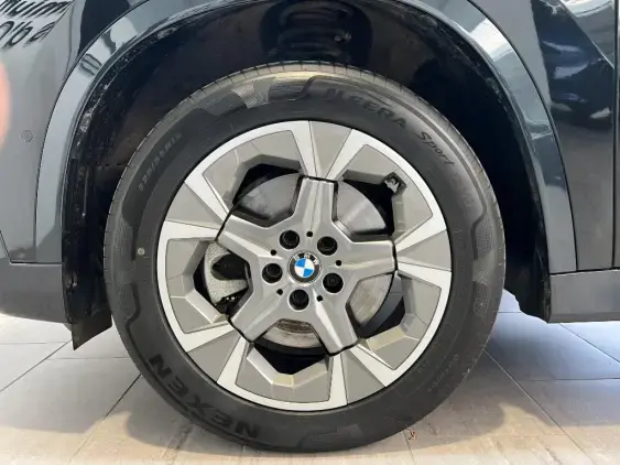 BMW X1 U11 - voiture d'occasion - Photo 23