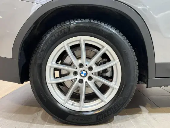 BMW X3 III - voiture d'occasion - Photo 25