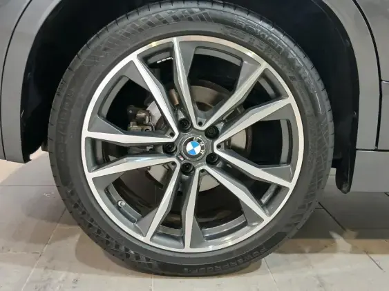 BMW X2 I - voiture d'occasion - Photo 25