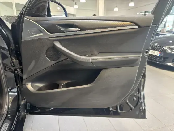 BMW X3 III - voiture d'occasion - Photo 19