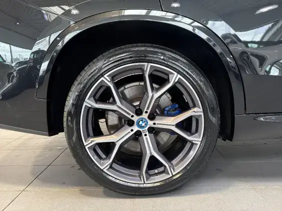 BMW X5 G05 - voiture d'occasion - Photo 22