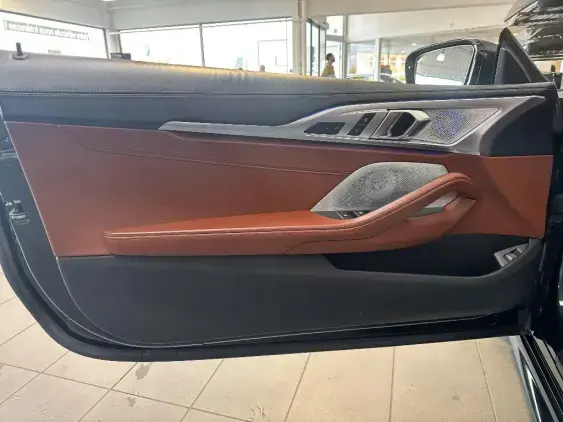 BMW SERIE 8 CABRIOLET G14 - voiture d'occasion - Photo 17