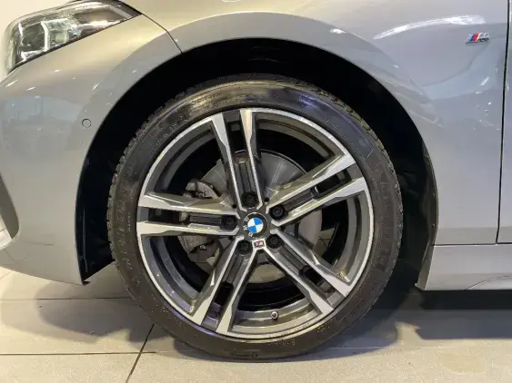 BMW SERIE 1 F40 - voiture d'occasion - Photo 20