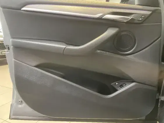 BMW X2 I - voiture d'occasion - Photo 17