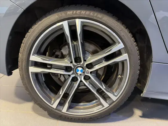 BMW SERIE 1 F40 - voiture d'occasion - Photo 24