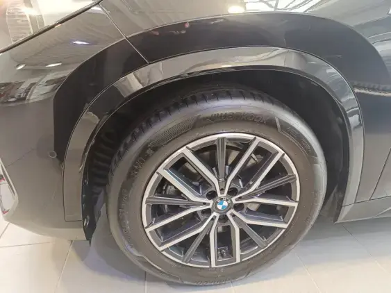 BMW X1 U11 - voiture d'occasion - Photo 21