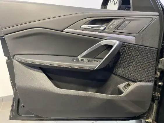 BMW X1 U11 - voiture d'occasion - Photo 17