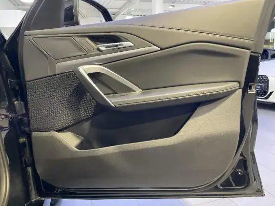 BMW X1 U11 - voiture d'occasion - Photo 18