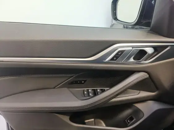 BMW SERIE 4 COUPE II - voiture d'occasion - Photo 18