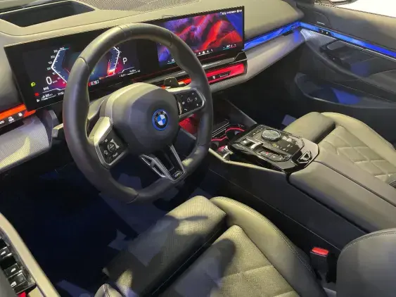 BMW SERIE 5 BERLINE G60 - voiture d'occasion - Photo 16