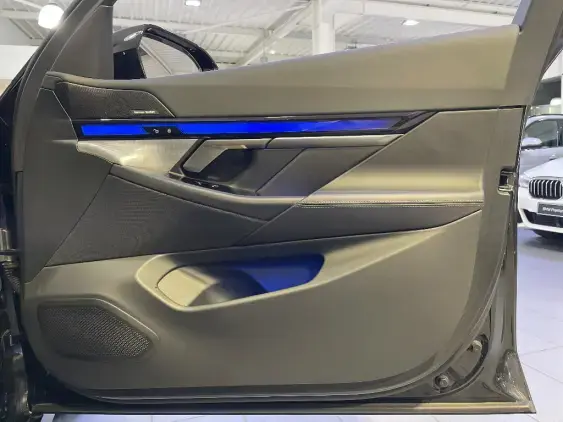 BMW SERIE 5 BERLINE G60 - voiture d'occasion - Photo 18