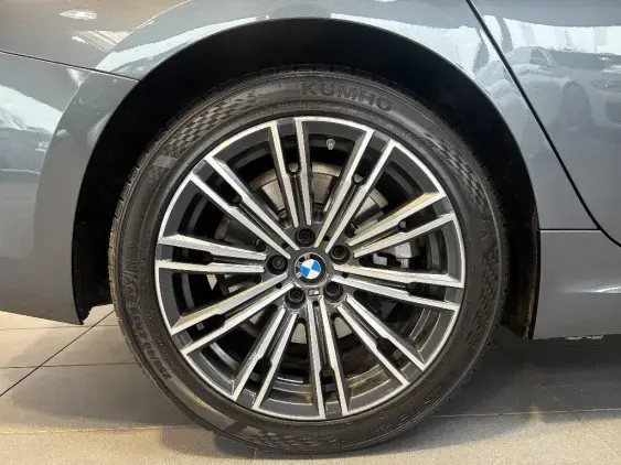 BMW SERIE 3 TOURING VII - voiture d'occasion - Photo 22