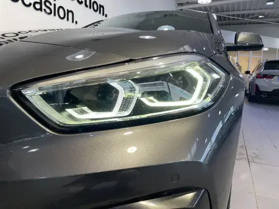 BMW SERIE 1 F40 - voiture d'occasion - Photo 19