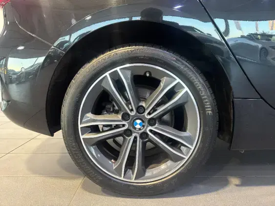 BMW SERIE 1 F40 - voiture d'occasion - Photo 22