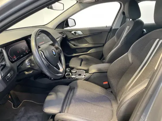 BMW SERIE 1 F40 - voiture d'occasion - Photo 16