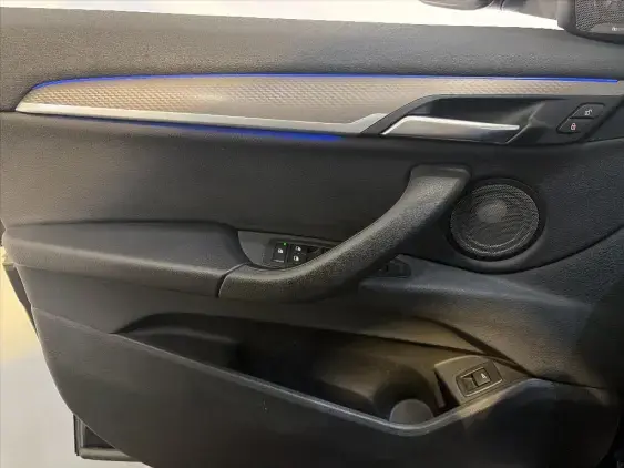 BMW X2 I - voiture d'occasion - Photo 19