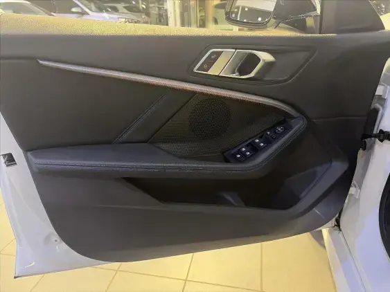 BMW SERIE 2 GRAN COUPE I - voiture d'occasion - Photo 19