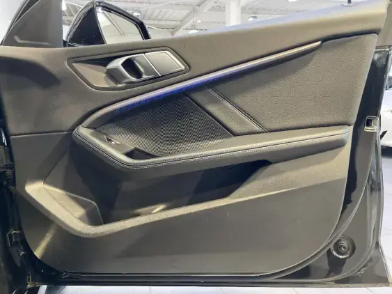 BMW SERIE 1 F40 - voiture d'occasion - Photo 18