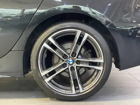 BMW SERIE 1 F40 - voiture d'occasion - Photo 21