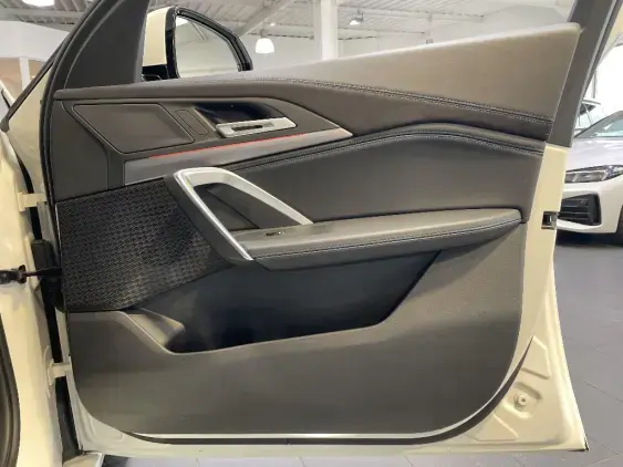 BMW iX2 U10 - voiture d'occasion - Photo 18