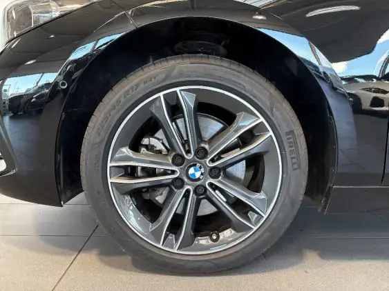 BMW SERIE 1 F40 - voiture d'occasion - Photo 21