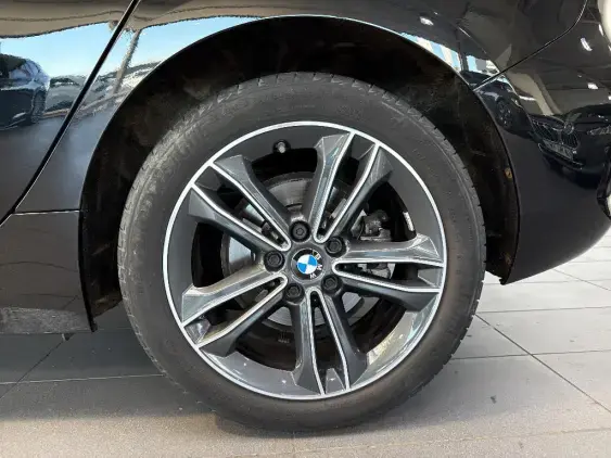 BMW SERIE 1 F40 - voiture d'occasion - Photo 22