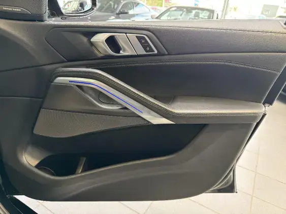 BMW X6 G06 - voiture d'occasion - Photo 19