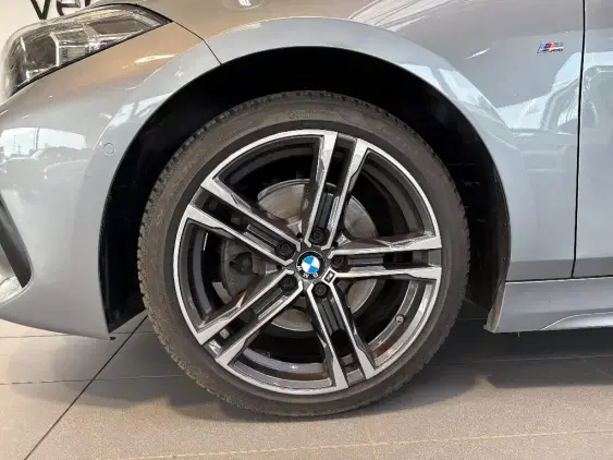 BMW SERIE 1 F40 - voiture d'occasion - Photo 21