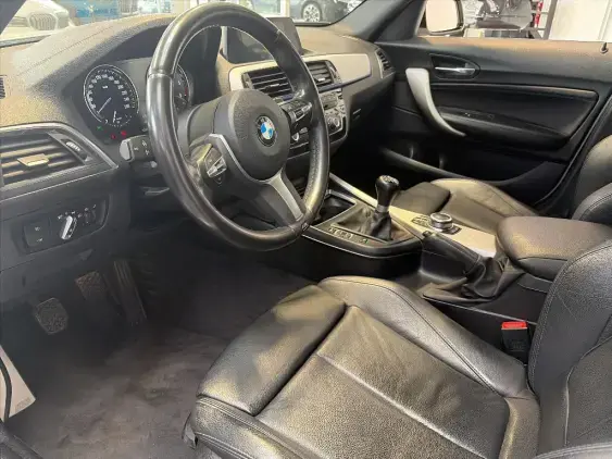 BMW SERIE 1 F20 LCI2 - voiture d'occasion - Photo 17