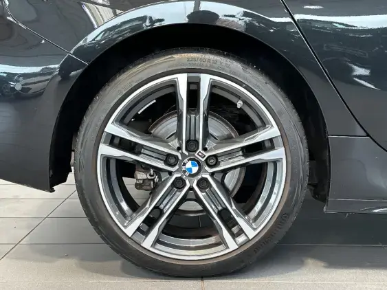 BMW SERIE 1 F40 - voiture d'occasion - Photo 22