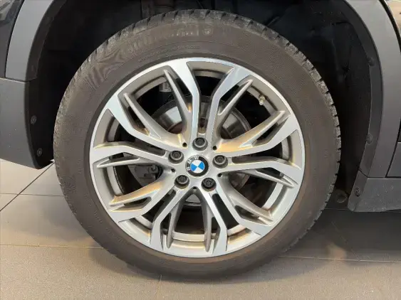 BMW X1 F48 LCI - voiture d'occasion - Photo 25