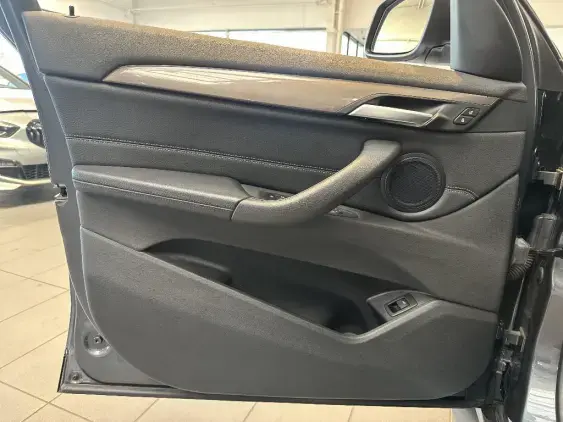 BMW X1 F48 - voiture d'occasion - Photo 17