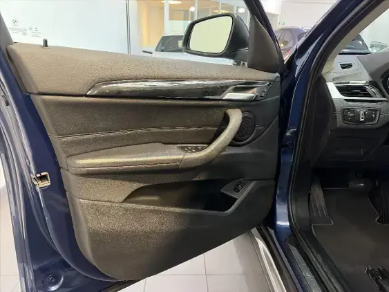 BMW X1 F48 - voiture d'occasion - Photo 18