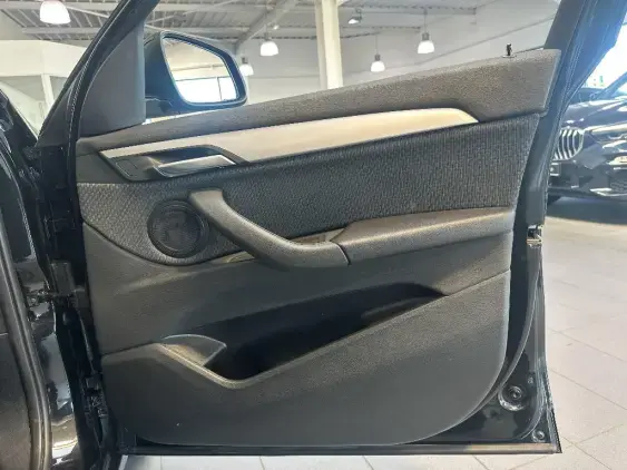 BMW X1 F48 LCI - voiture d'occasion - Photo 18