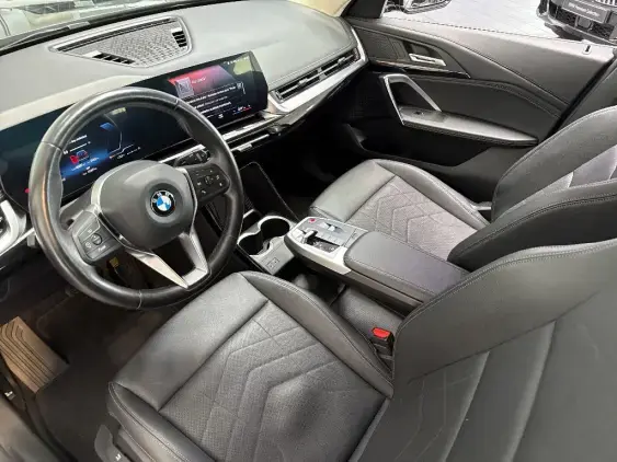 BMW X1 U11 - voiture d'occasion - Photo 17