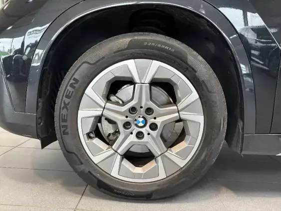 BMW X1 U11 - voiture d'occasion - Photo 21