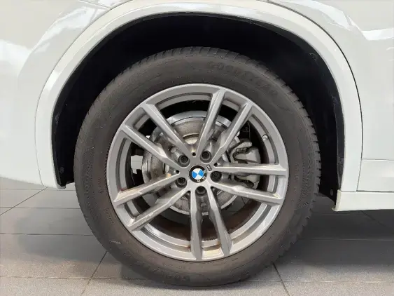 BMW X3 III - voiture d'occasion - Photo 25