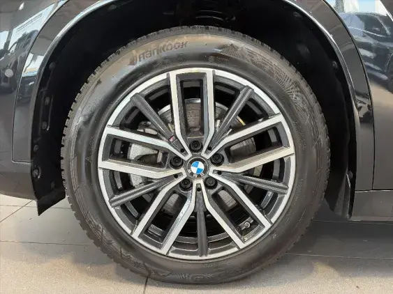 BMW X1 U11 - voiture d'occasion - Photo 22