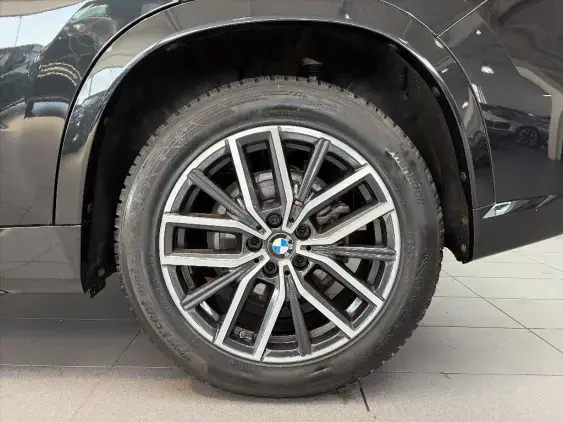 BMW X1 U11 - voiture d'occasion - Photo 23