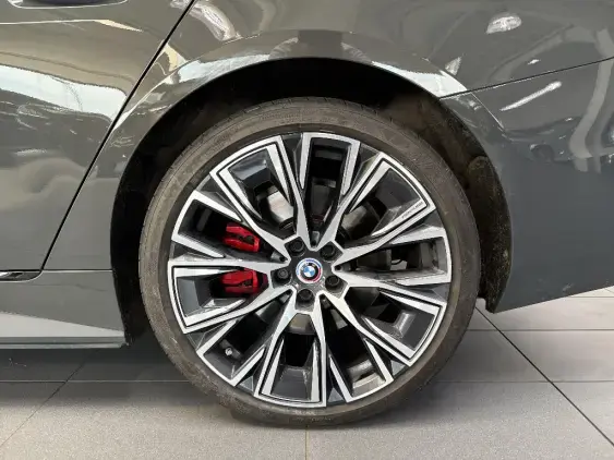 BMW i4 G26 - voiture d'occasion - Photo 21