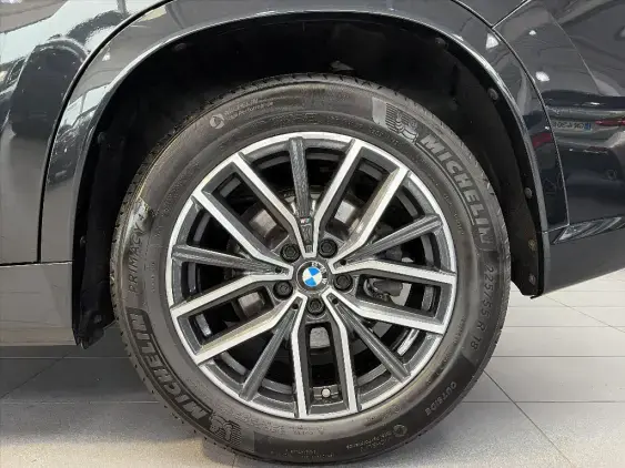 BMW X1 U11 - voiture d'occasion - Photo 21