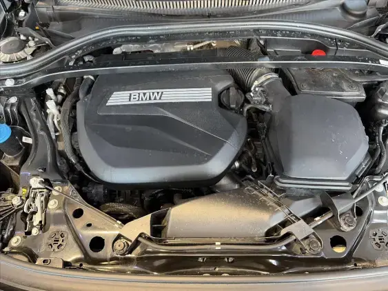 BMW SERIE 1 F70 - voiture d'occasion - Photo 18