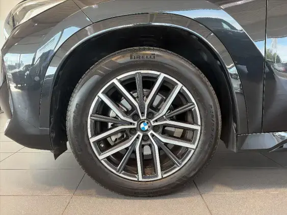 BMW X1 U11 - voiture d'occasion - Photo 20
