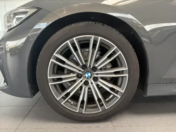 BMW SERIE 3 TOURING VII - voiture d'occasion - Photo 21