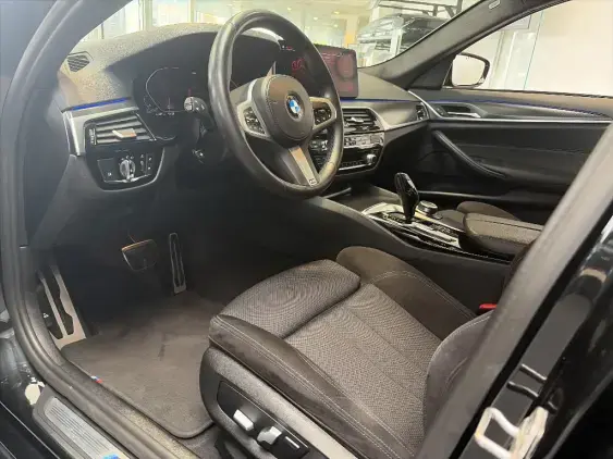 BMW SERIE 5 G30 LCI - voiture d'occasion - Photo 16