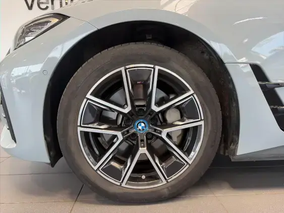 BMW i4 G26 - voiture d'occasion - Photo 21