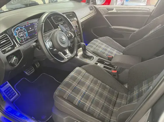 VOLKSWAGEN GOLF VII - voiture d'occasion - Photo 17