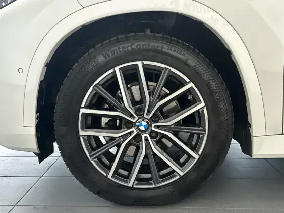 BMW X1 U11 - voiture d'occasion - Photo 20