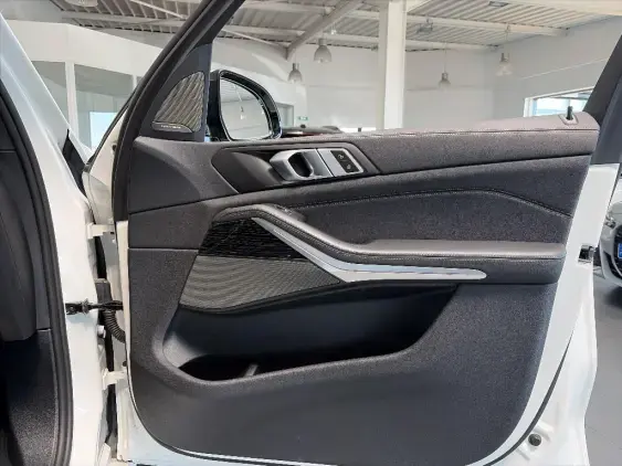 BMW X5 G05 LCI - voiture d'occasion - Photo 18